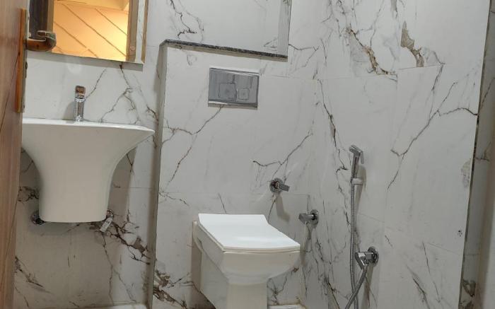 Hotel Nova Inn Near Delhi Airport