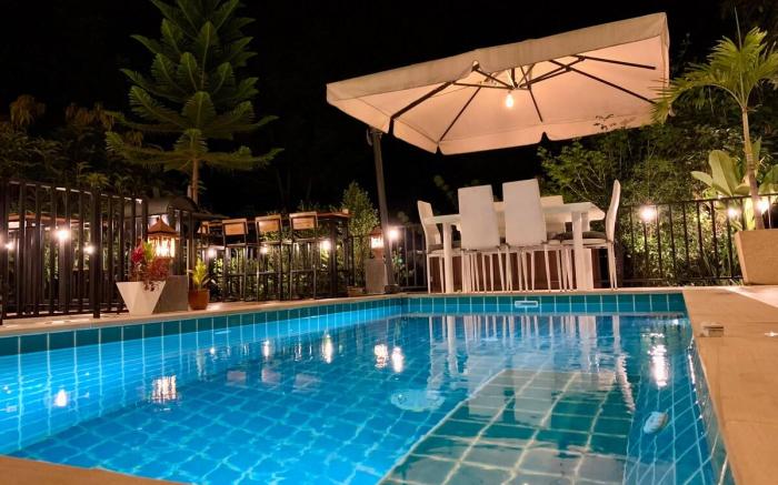 Bonnie Baan Pool Villa Mae Rim
