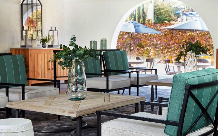 The Lodge at Healdsburg, tapestry Collection by Hilton