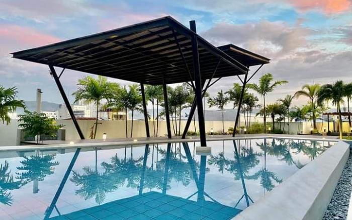 New 1-Bedroom Centrio Tower