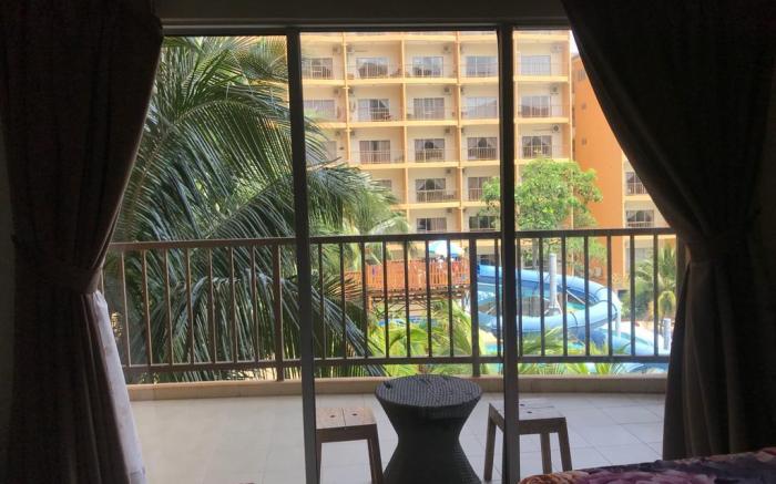 POOL VIEW FAMILY STUDIO@GOLD COAST MORID*A1326