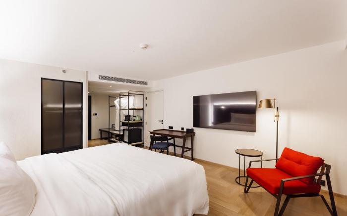 Public House Bangkok, a Member of Design Hotels