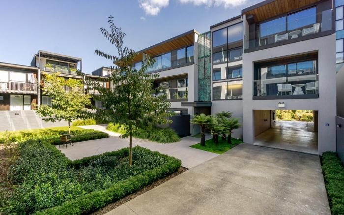 FERNZ Motel and Serviced Apartments Birkenhead