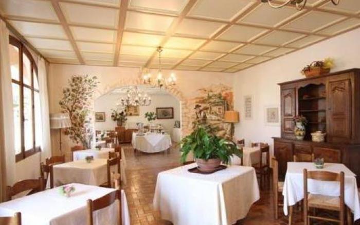 Hotel les Arbousiers