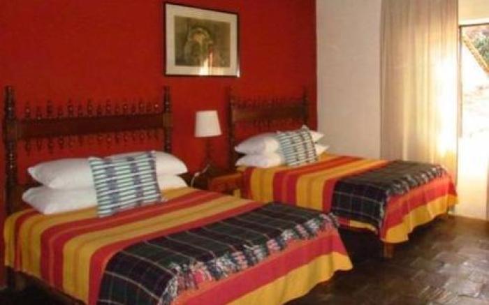 Hotel los Arcos