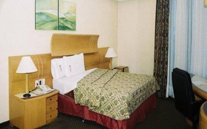 Hotel Mandarin Carton
