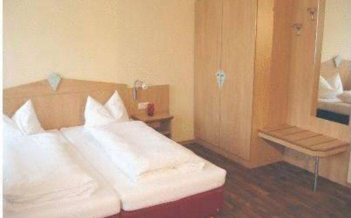 Hotel-Pension Scharl am Maibaum