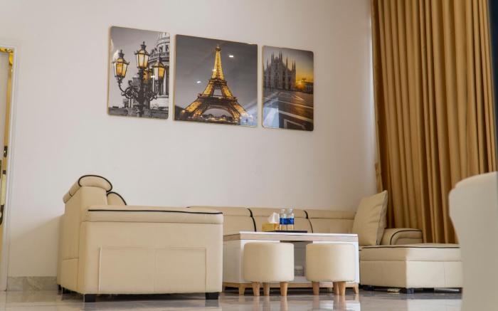 PARADISE Hotel & Homestay