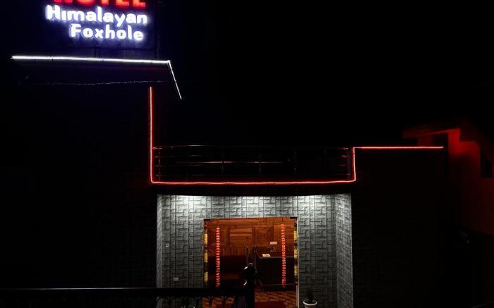 HOTEL HIMALAYAN FOXHOLE 