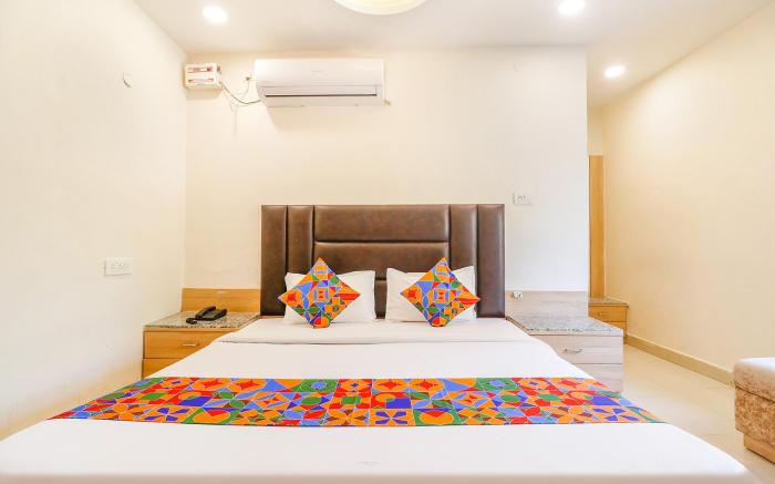 FabHotel Royal Aanandam