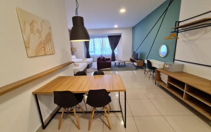 DaMen HomeStay @SubangJaya USJ 1/Sunway A19*1 4PAX