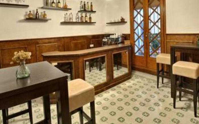 Hotel Casa Ceremines