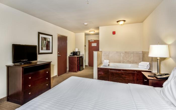 Cobblestone Inn & Suites - Vinton, IA