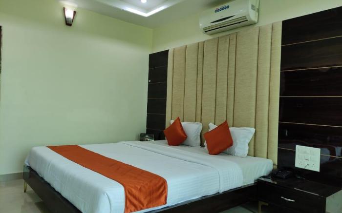 Hotel Sai Mrinalini
