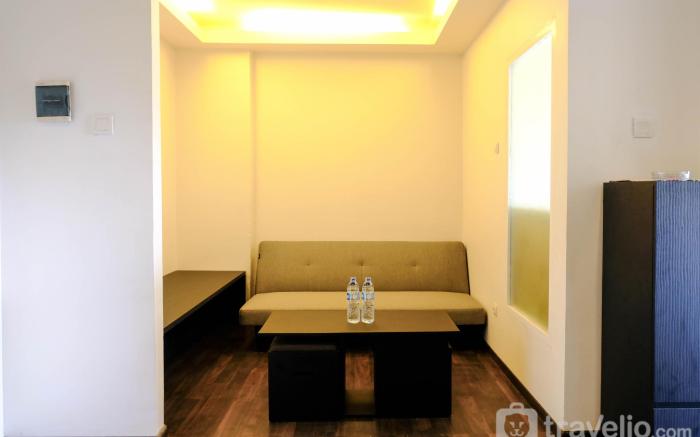 Homey 1BR Gateway Ahmad Yani Cicadas By Travelio