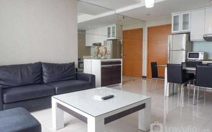 Vibrant 2BR Aryaduta Surabaya NextMall By Travelio