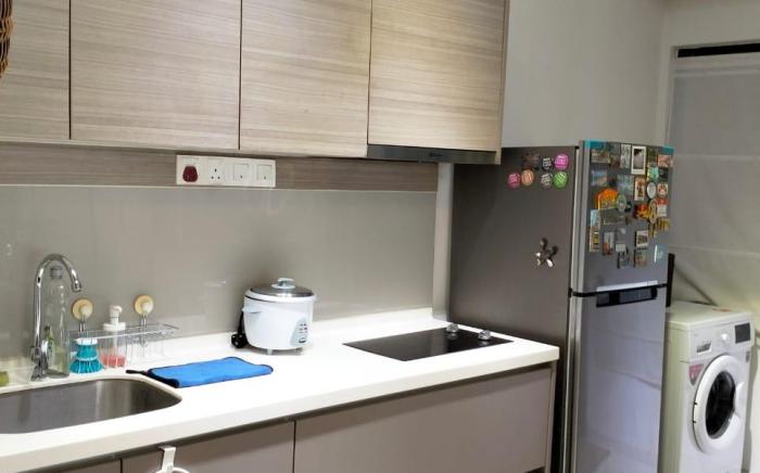 RDR HOMESTAY@EMIRA RESIDENCE