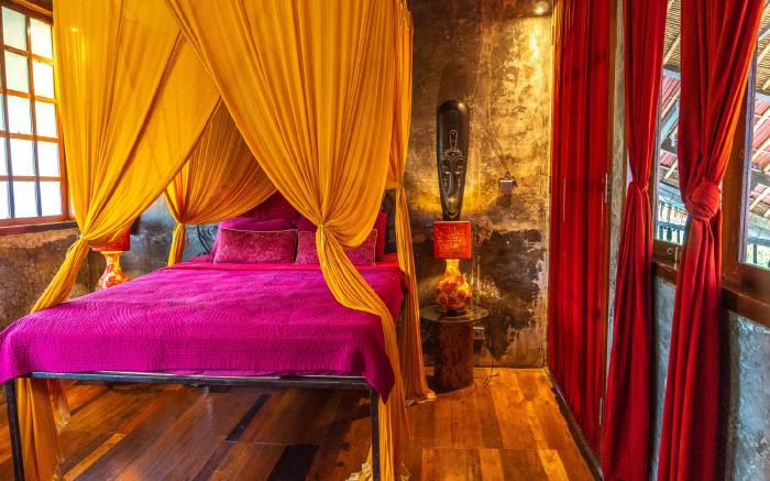 Firefly EcoLodge