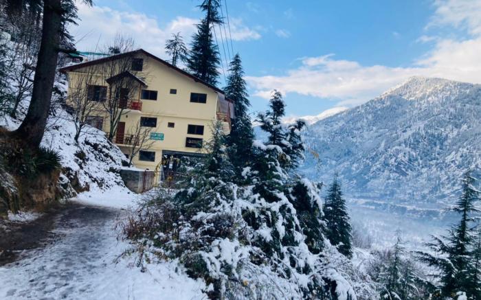 Hotel Snow Crest Residency - A Pure Veg Hotel