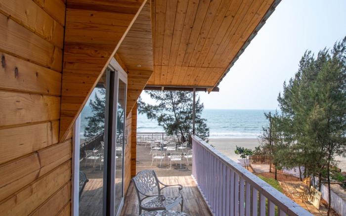 Dallas Beach Resort