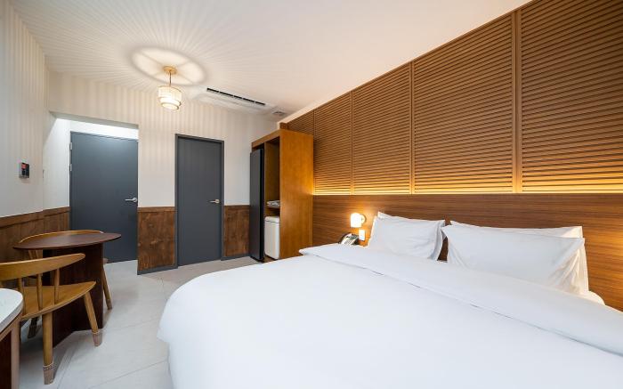 Hound Hotel Daegu Seongseo