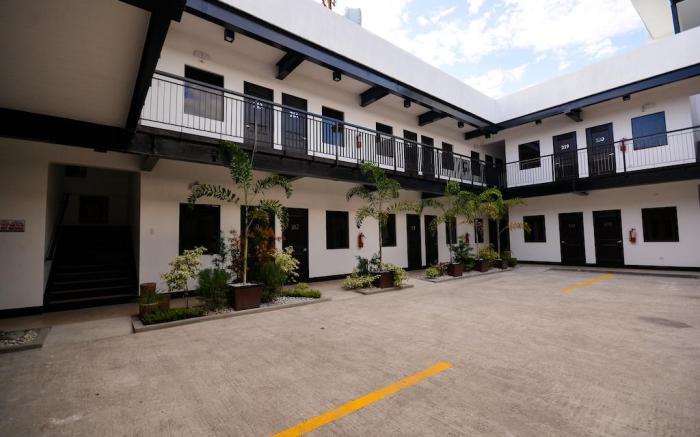 DRIGG'S SUITES