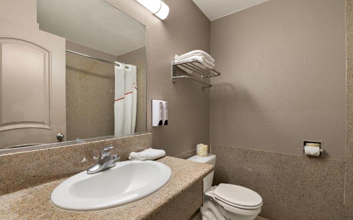 Red Roof Inn Los Angeles – Bellflower