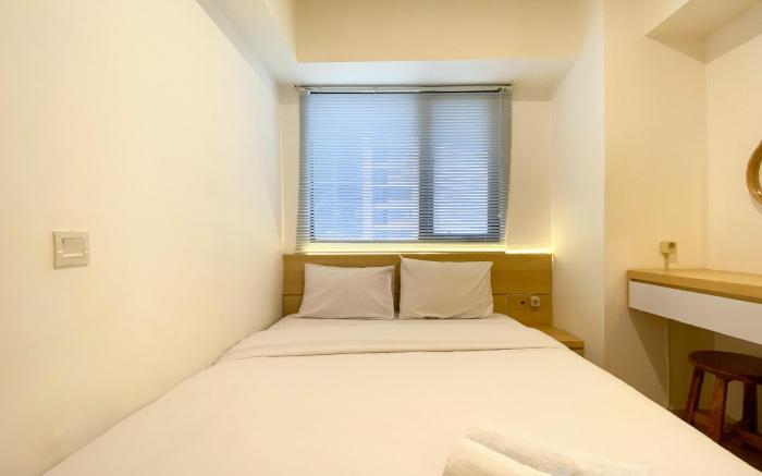 Nice and Comfy 2BR Apartment Meikarta By Travelio