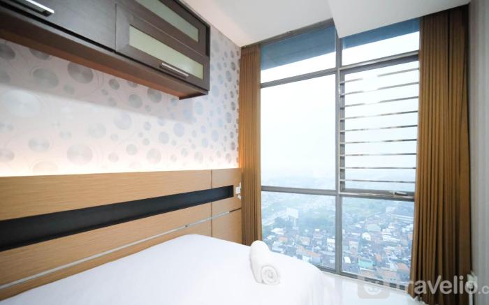 Homey CozyLiving 2BR Aryaduta Surabaya By Travelio