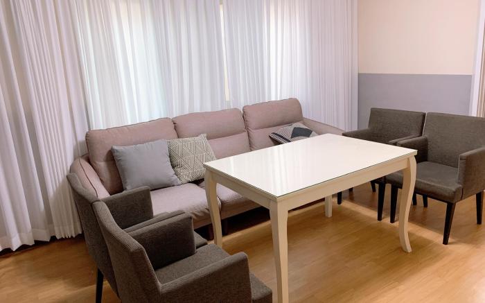 sangsu stn 1min, 2 shower, 3rooms, 5beds [10]