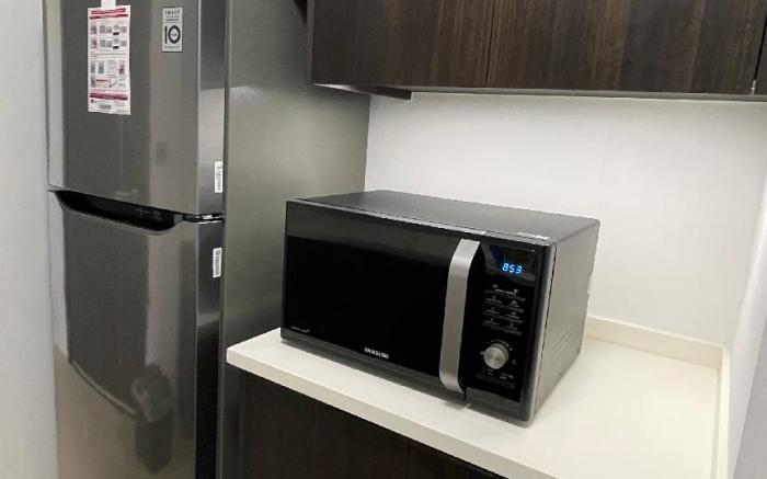 Homey Comfy CondoTel - AEON Towers