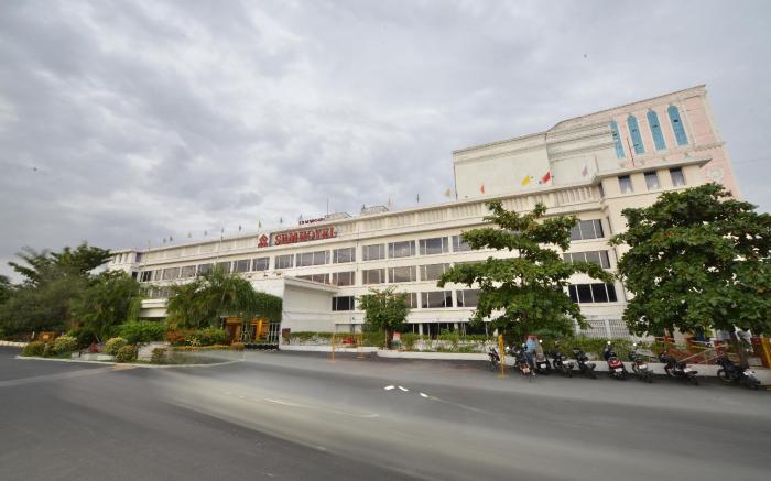 SRM Hotel Maraimalai Nagar Chennai