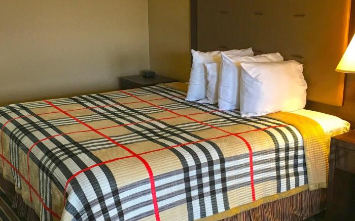 Americas Best Value Inn & Suites Aberdeen