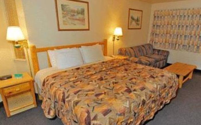 Cedars Inn