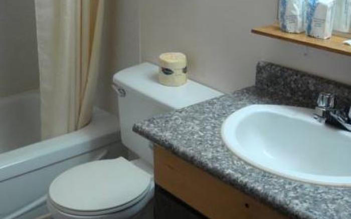 Fuller Lake Chemainus Motel