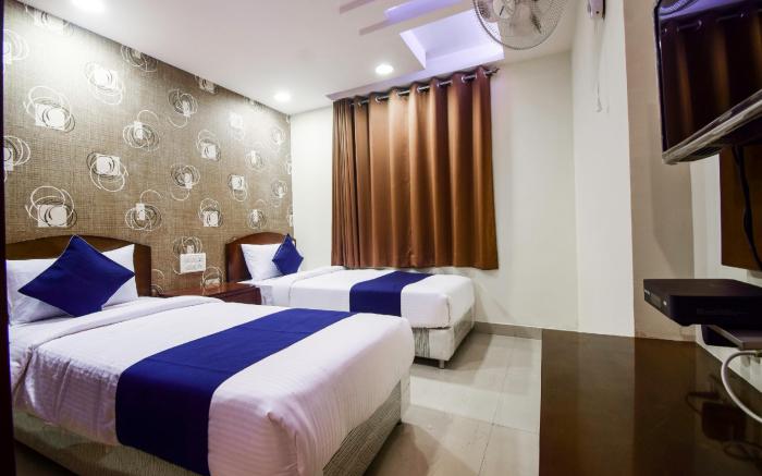 Hotel Grand Eagle 