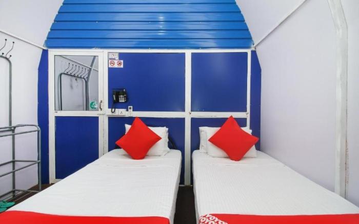 Airport A4 Residence Hostel