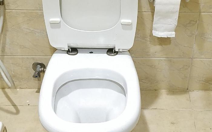 Private Studios with Kitchen in Meena bazar