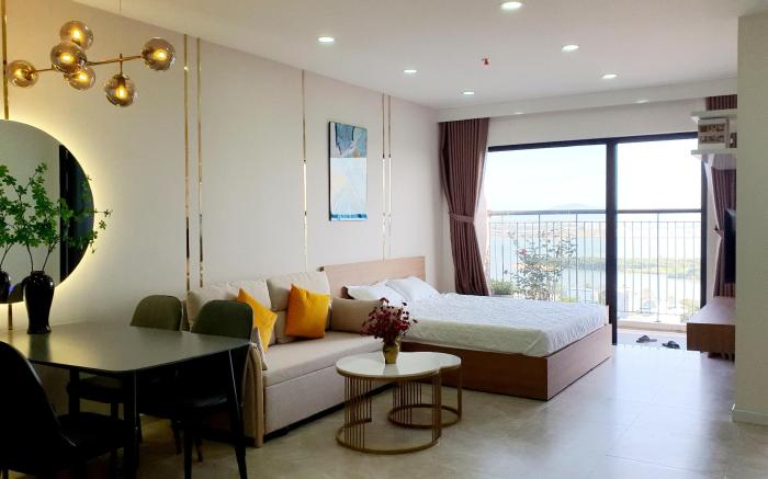 LUCKY CH 1403 THE LIGHT