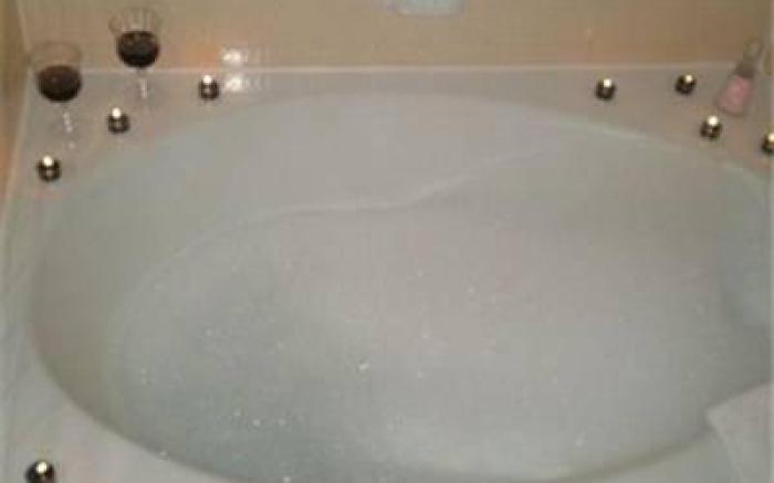 Ontario Inn & Suites