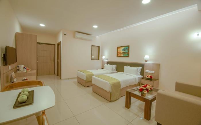 SFS HOMEBRIDGE HOTEL 
