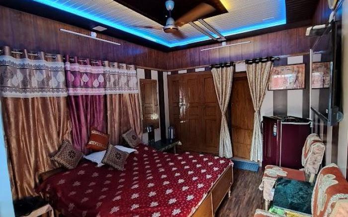 JAGAN HOTEL & RESTAURANT DHOLPUR