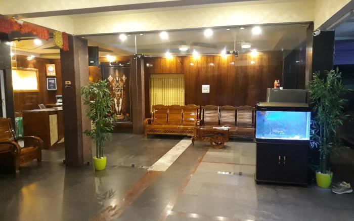 HOTEL KSR GRAND