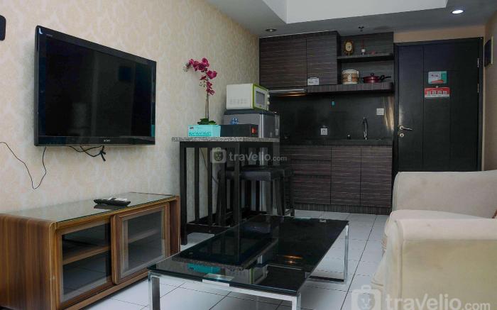 Cozy Elegant 1BR at The Wave Kuningan By Travelio