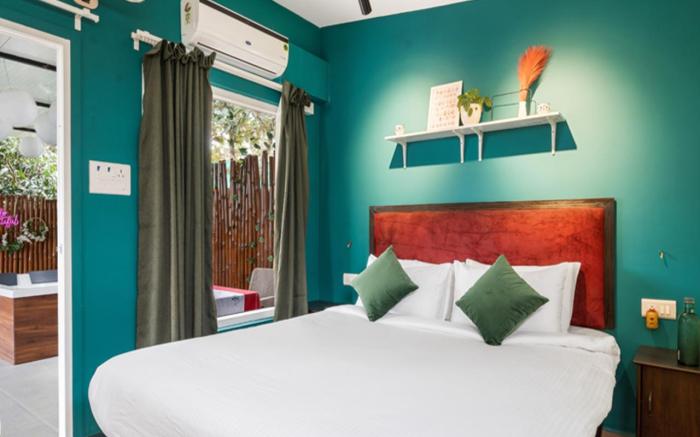 Private studio with Heated Jacuzzi - Amigo