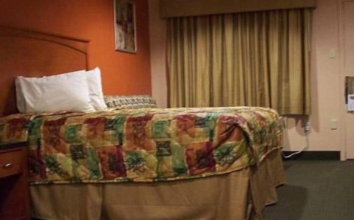 Budgetel Inn and Suites