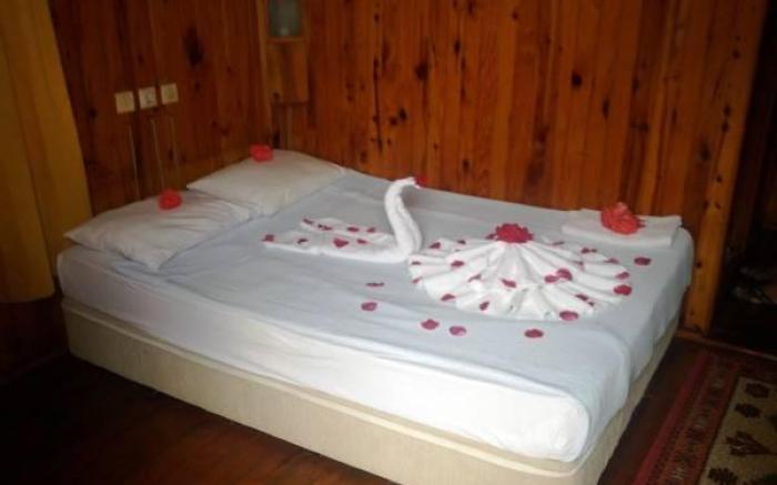 Bykara Motel