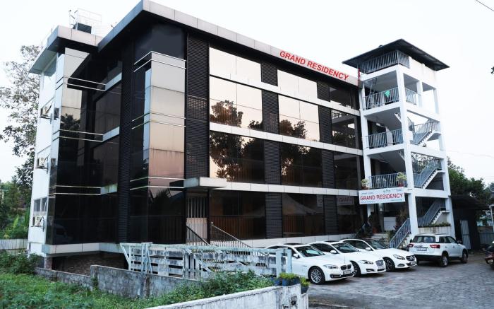 AIRPORT COCHIN GRAND RESIDENCY