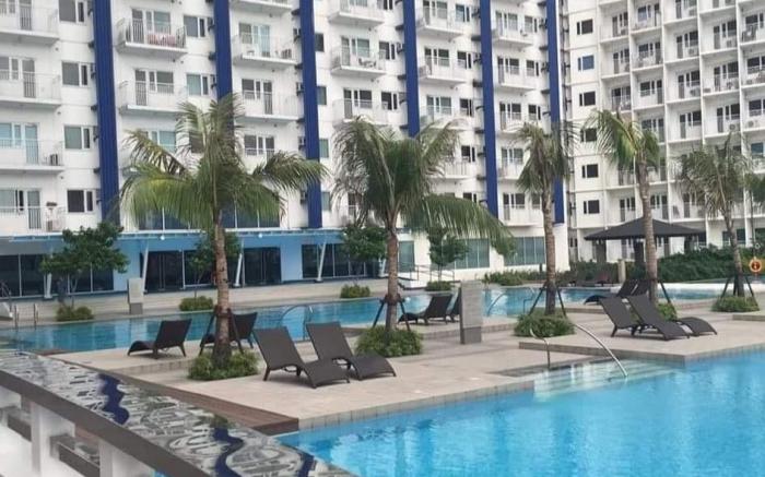 Ronnzel Staycation in Jazz Residence Makati(multi)