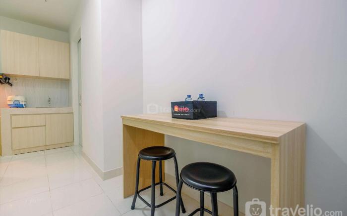 Cozy Living 2BR Sentul City By Travelio